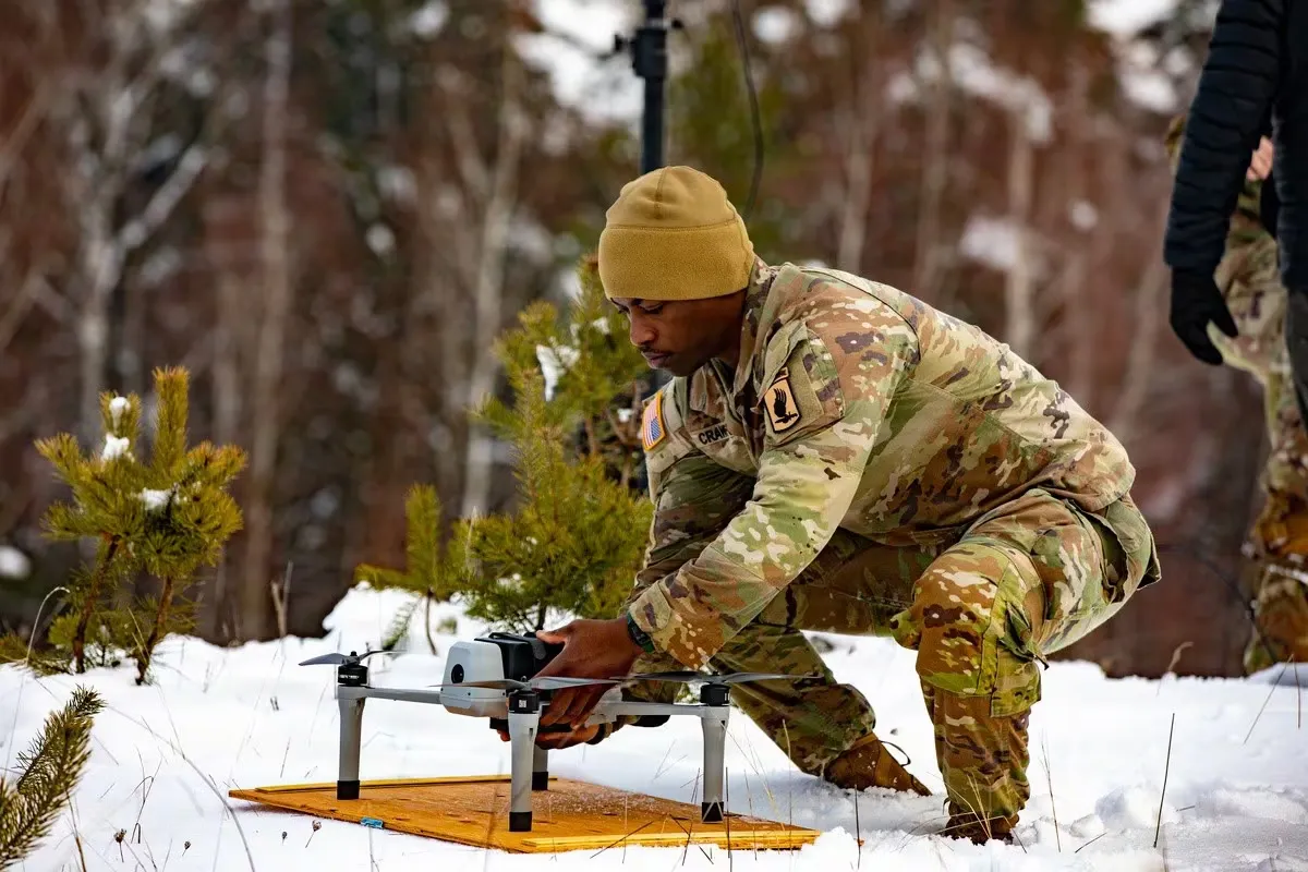 82nd Airborne Division paratroopers training with Bumblebee V2 counter-drone FPV system at Fort Bragg North Carolina